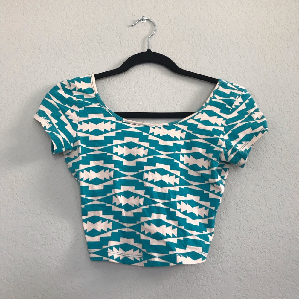 ⭐️FINAL SALE⭐️ Charlotte Russe Crop Top Aztec Pattern